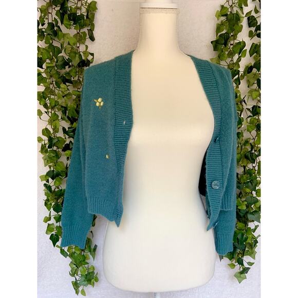 Witty Fox Blue and yellow Floral Button Up Cropped Sweater Cardigan Women’s XS - Picture 3 of 9